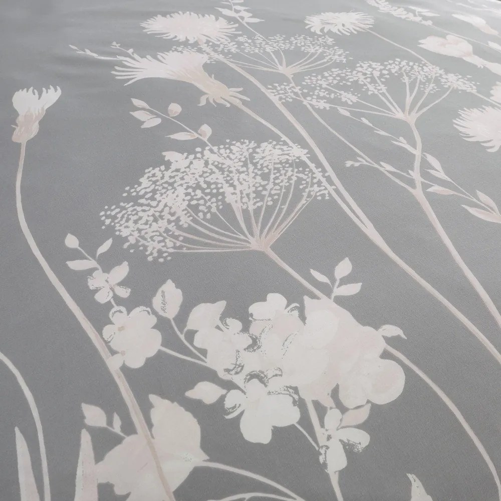 Сиво единично спално бельо 135x200 cm Meadowsweet Floral – Catherine Lansfield