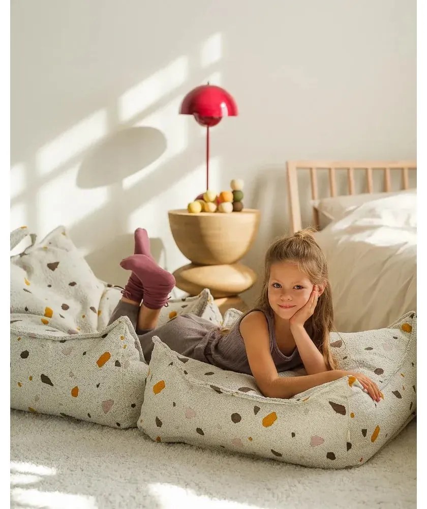 Бял детски пуф от букле и шенил Terrazzo Square – Wigiwama