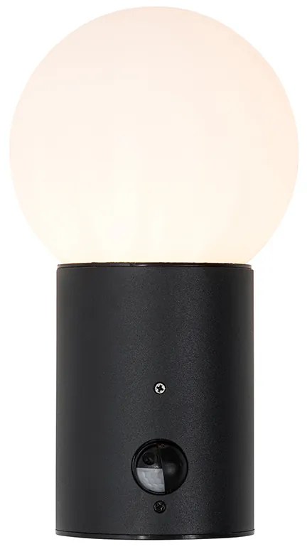 Външна стенна лампа черна с опалово стъкло с датчик за движение - Huma