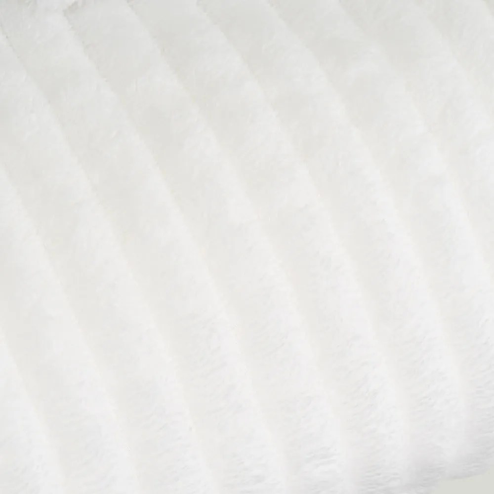 Бяло одеяло от микроплюш 130x160 cm Fur Velvet – Casa Selección