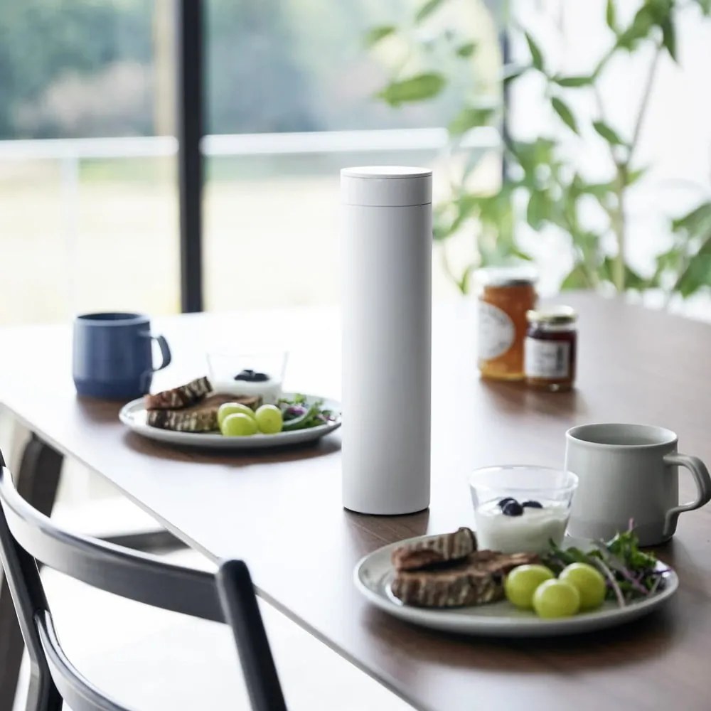 Метална кутия за носни кърпички Tower – YAMAZAKI