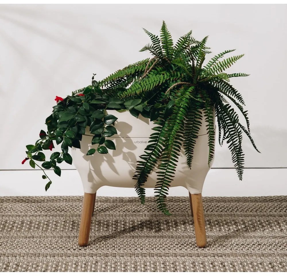 Пластмасов самонапояващ се съд за отглеждане на растения Urbalive – Plastia