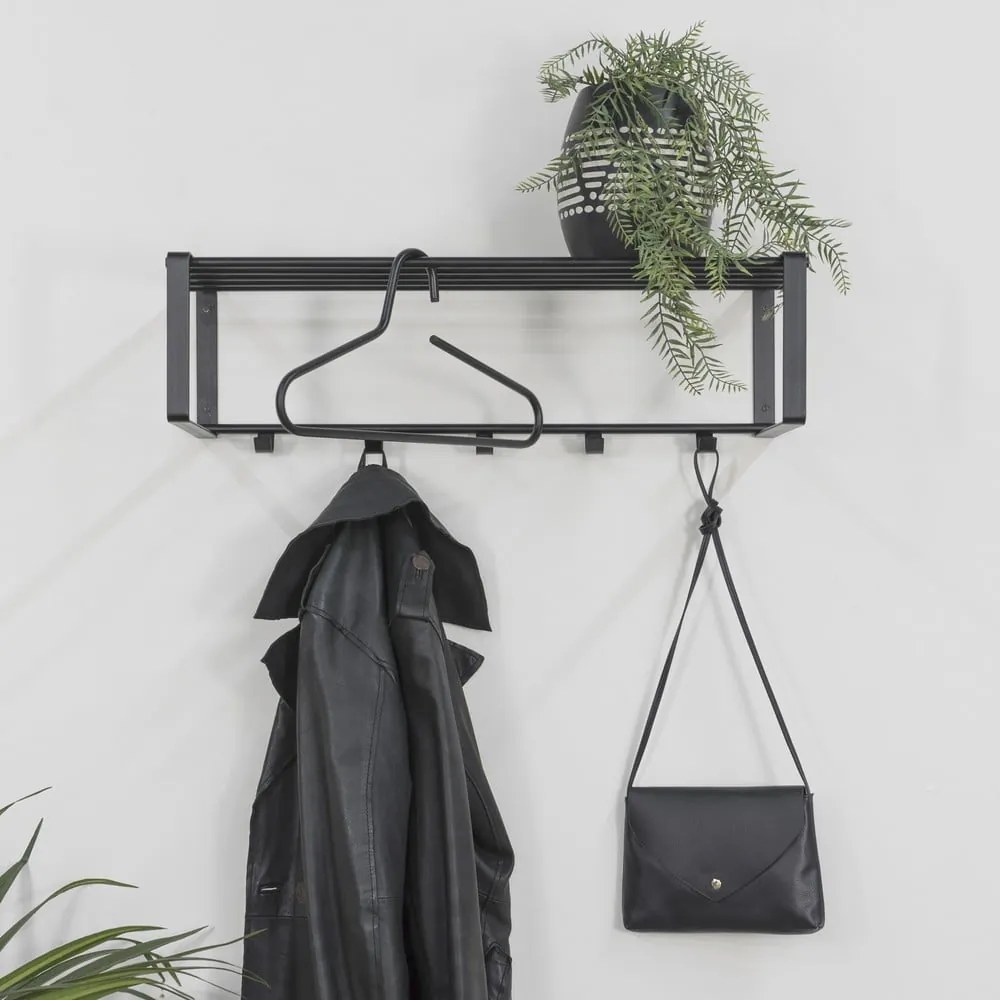 Черна метална стенна закачалка с рафт Rex - Spinder Design