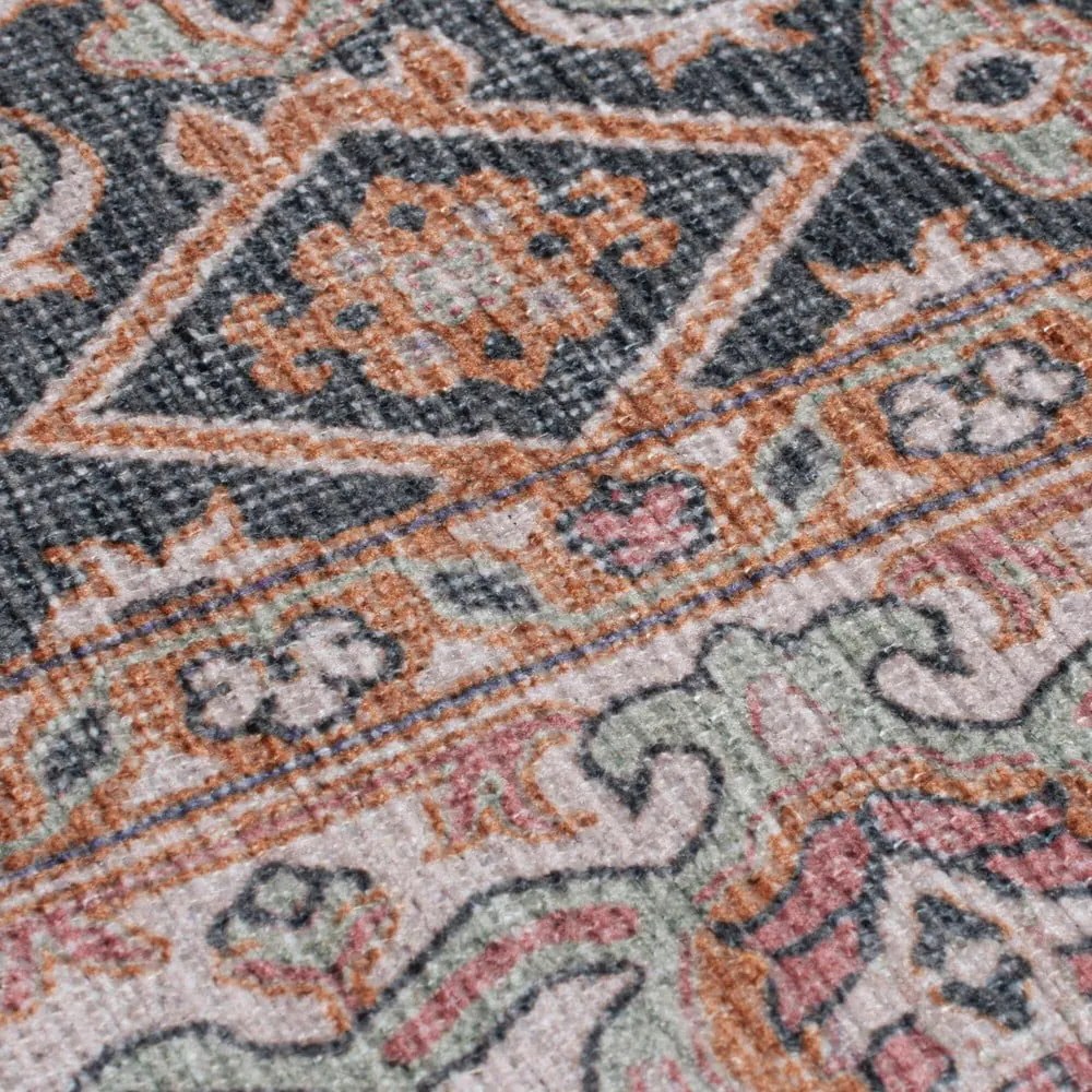 Розов килим подходящ за пране 190x290 cm Briony Traditional – Flair Rugs