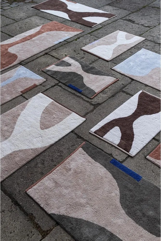 Бяло-бежов памучен килим подходящ за пране 50x80 cm Figura – Mette Ditmer Denmark