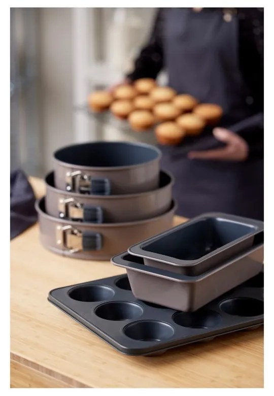 Стоманена форма за торта ø 24 cm – Blomsterbergs