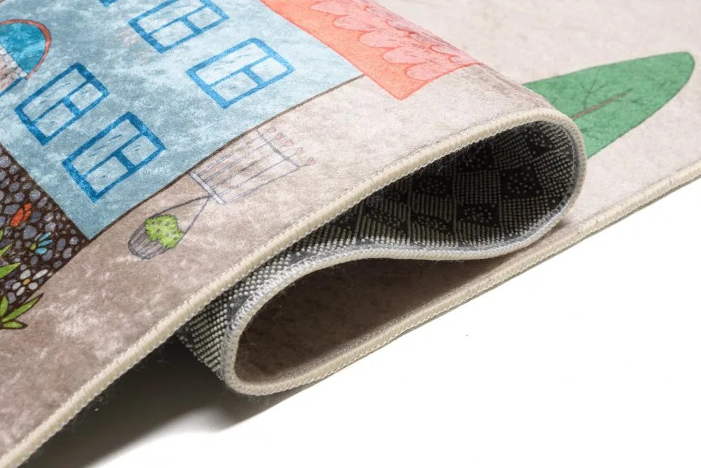 Детски килим с мотив на оживен град Ширина: 120 см | Дължина: 170 см