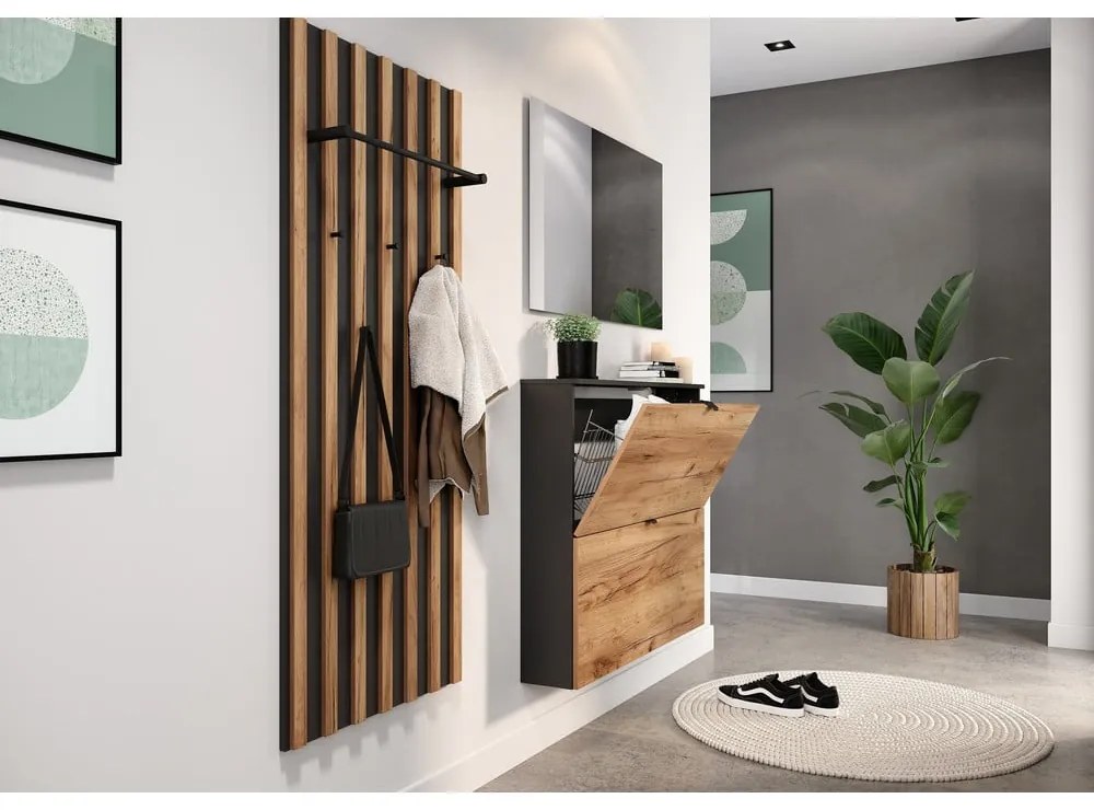 Накланяща се висяща стойка за обувки от декор от дъб в антрацитен и естествен цвят 100x85x19 cm Renell – Germania