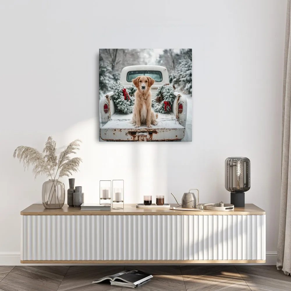 Картина на платно Коледна – Сладко позиращо куче