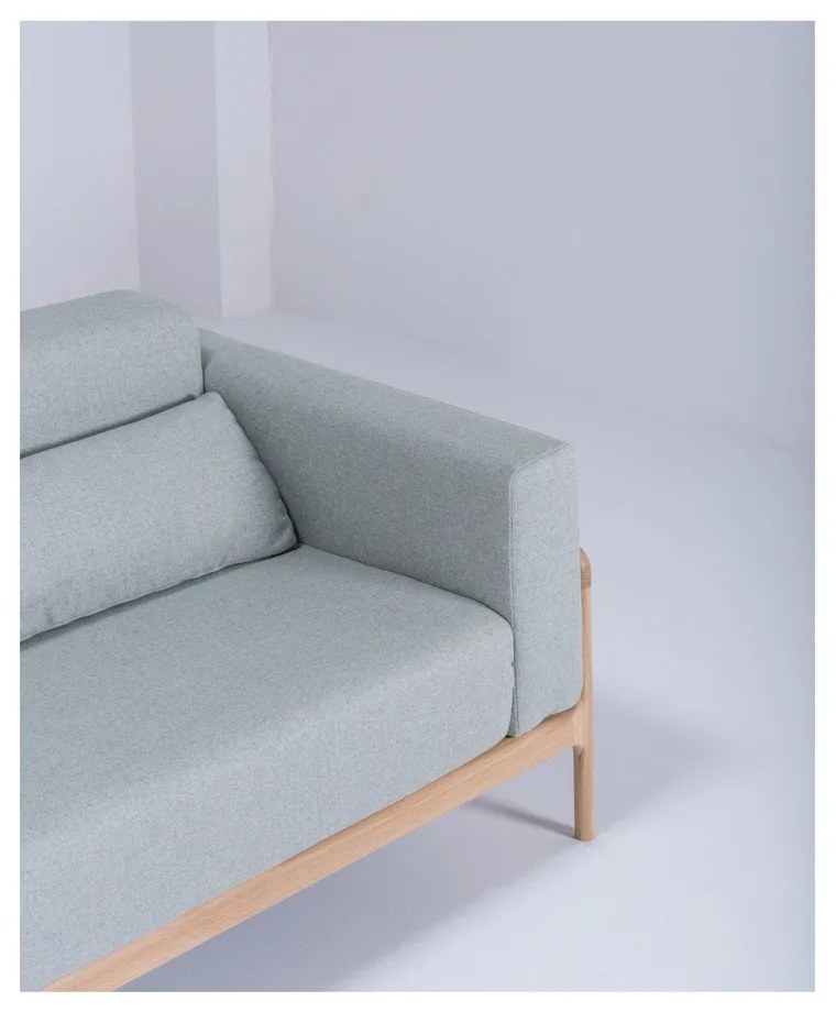 Синьо-сив диван с конструкция от дъбова дървесина , 240 cm Fawn - Gazzda