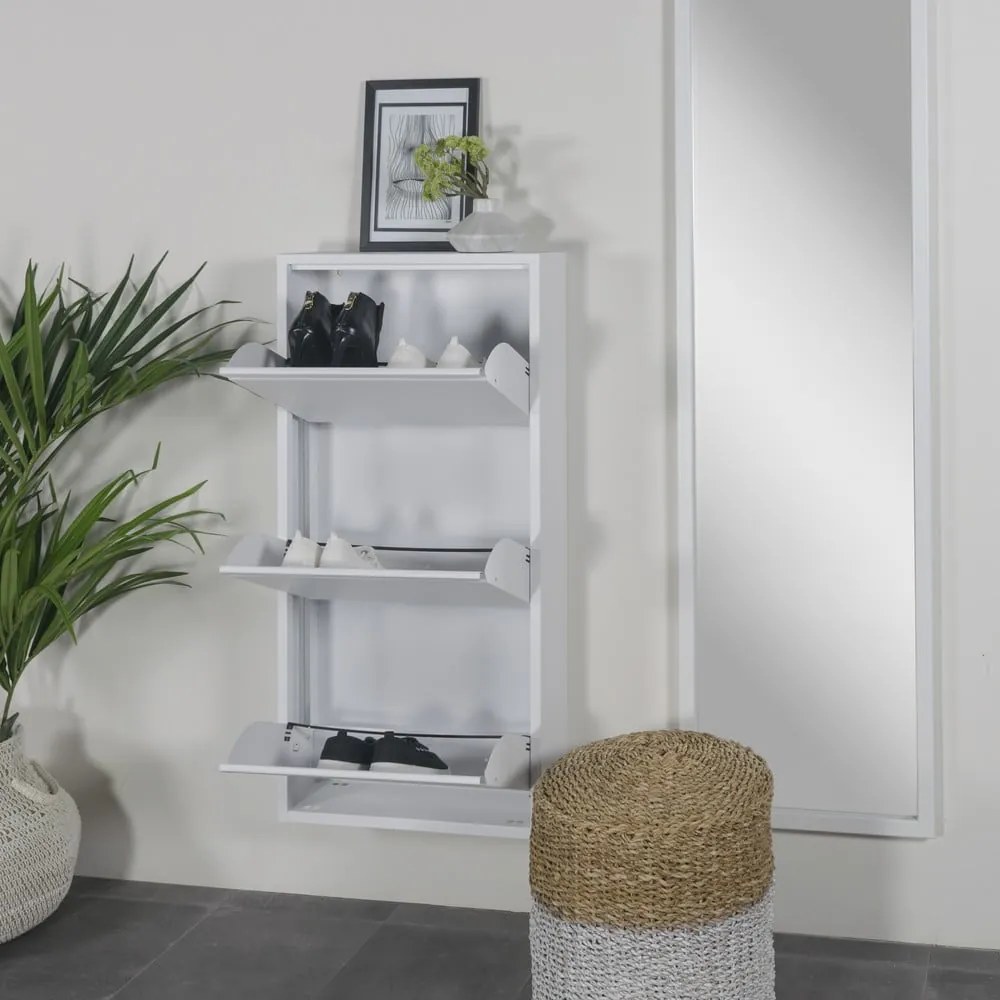 Бяла метална накланяща се стойка за обувки 50x103x15 cm Billy – Spinder Design