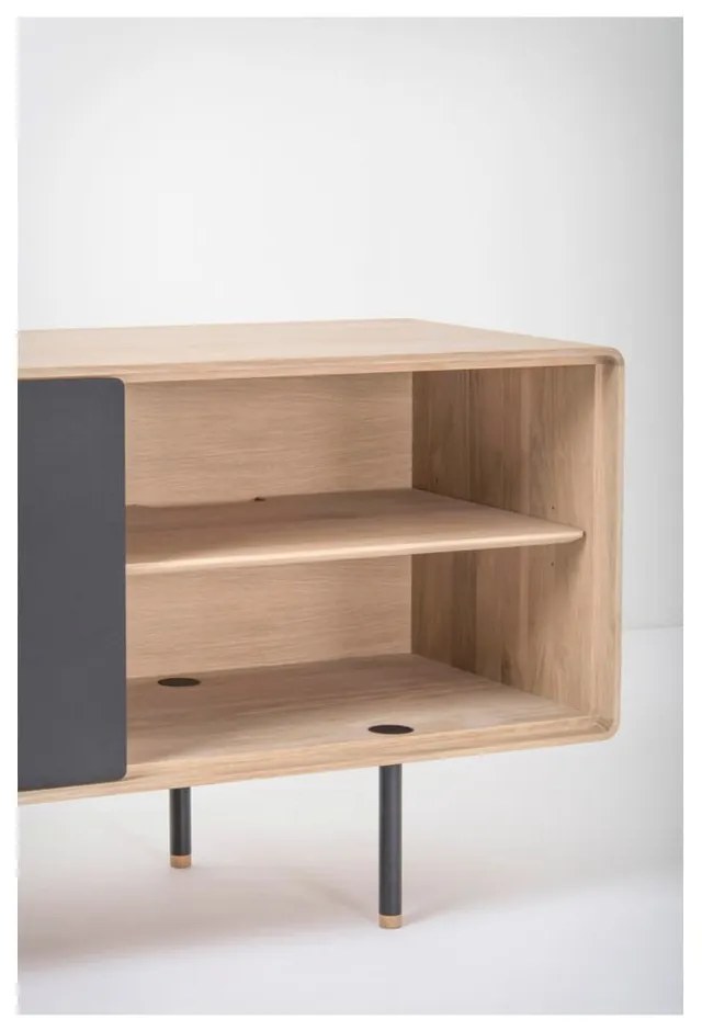 Черна/естествена маса за телевизор от масивен дъб 180x64 cm Fina – Gazzda