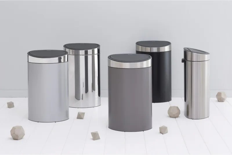 Кош за боклук Brabantia Touch Bin New 649729, 40 л, Безшумно и плавно затваряне, Плосък гръб, Бял