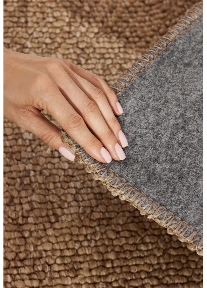 Светлокафява пътека подходяща за пране 80x240 cm Rocco Caramel – Elle Decoration