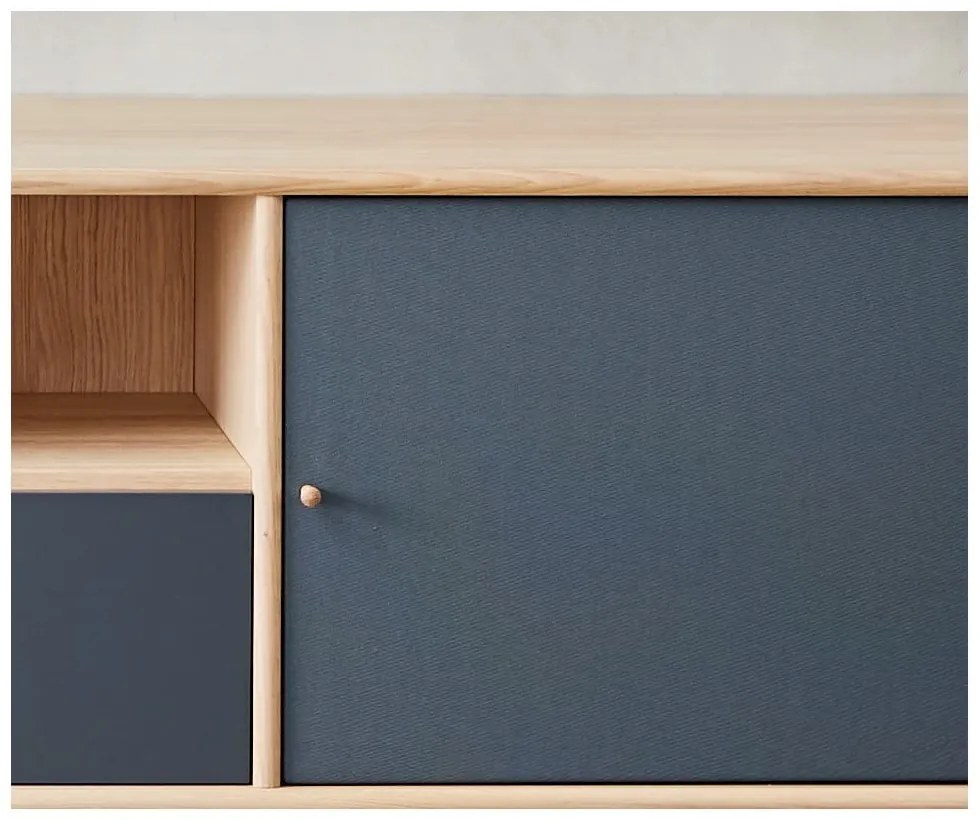 Телевизионен скрин с дъбова облицовка Mistral 233 - Hammel Furniture