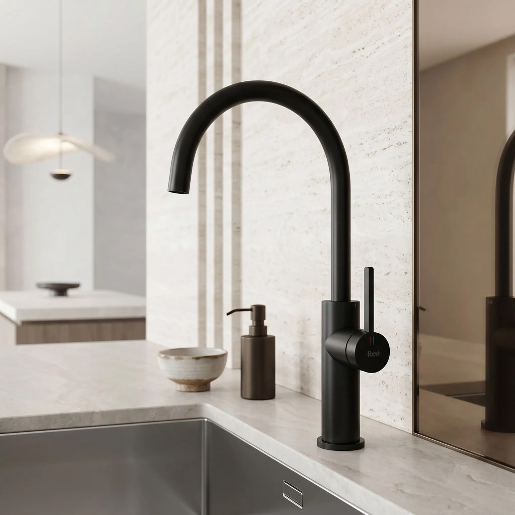 Смесител за кухня REA Rivo Black