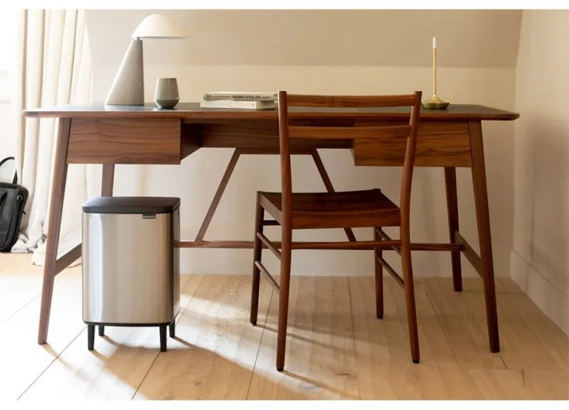 Кош за боклук Brabantia Bo Small Hi 1006650, 12 л, Плавно и безшумно отваряне, Противоплъзгаща основа, Устойчив на пръстови отпечатъци, Инокс