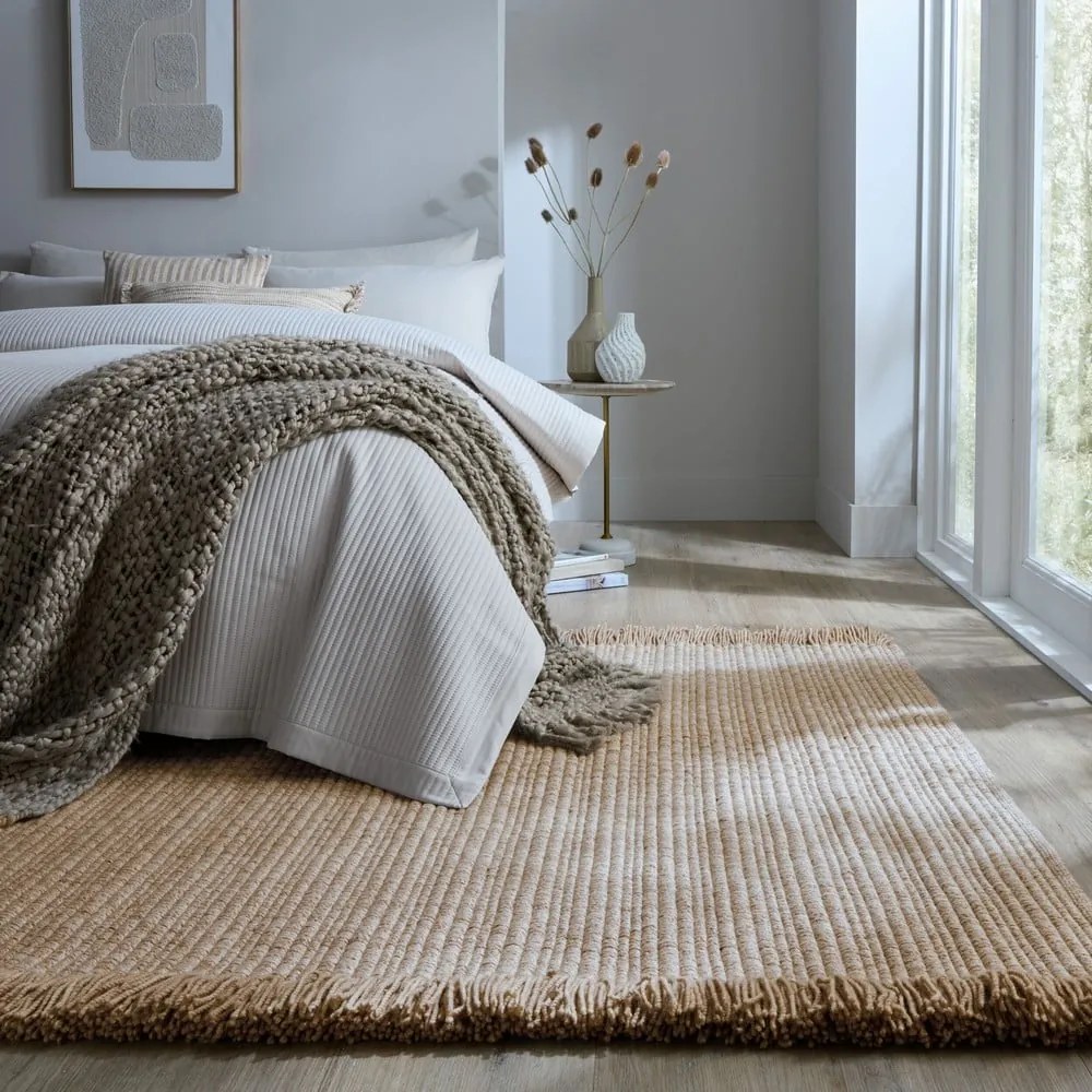 Бежов ръчно изработен килим със смес от вълна 160x230 cm Rene Fringed Ribbed – Flair Rugs