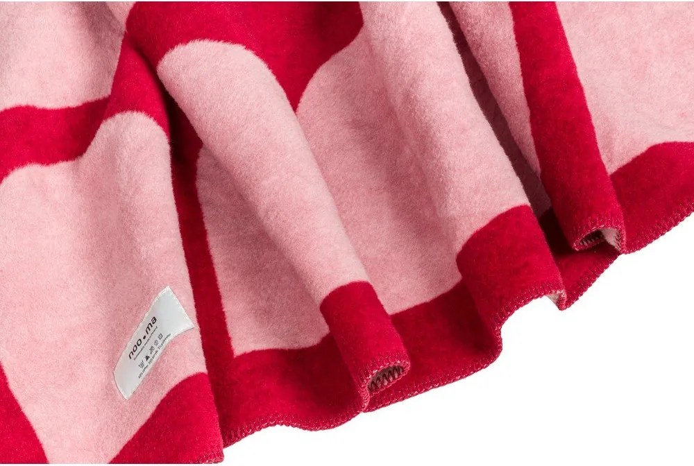 Червено/розово одеяло 150x200 cm Gilli – noo.ma