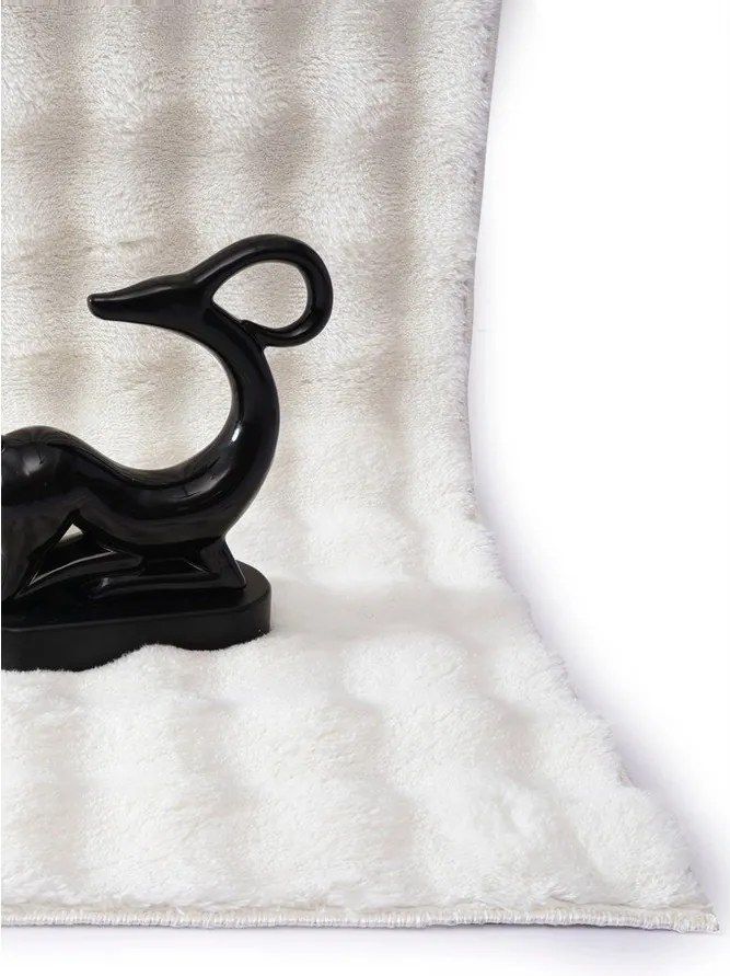 Килим подходящ за пране в цвят слонова кост 100x250 cm Bubble Emarald – Mila Home