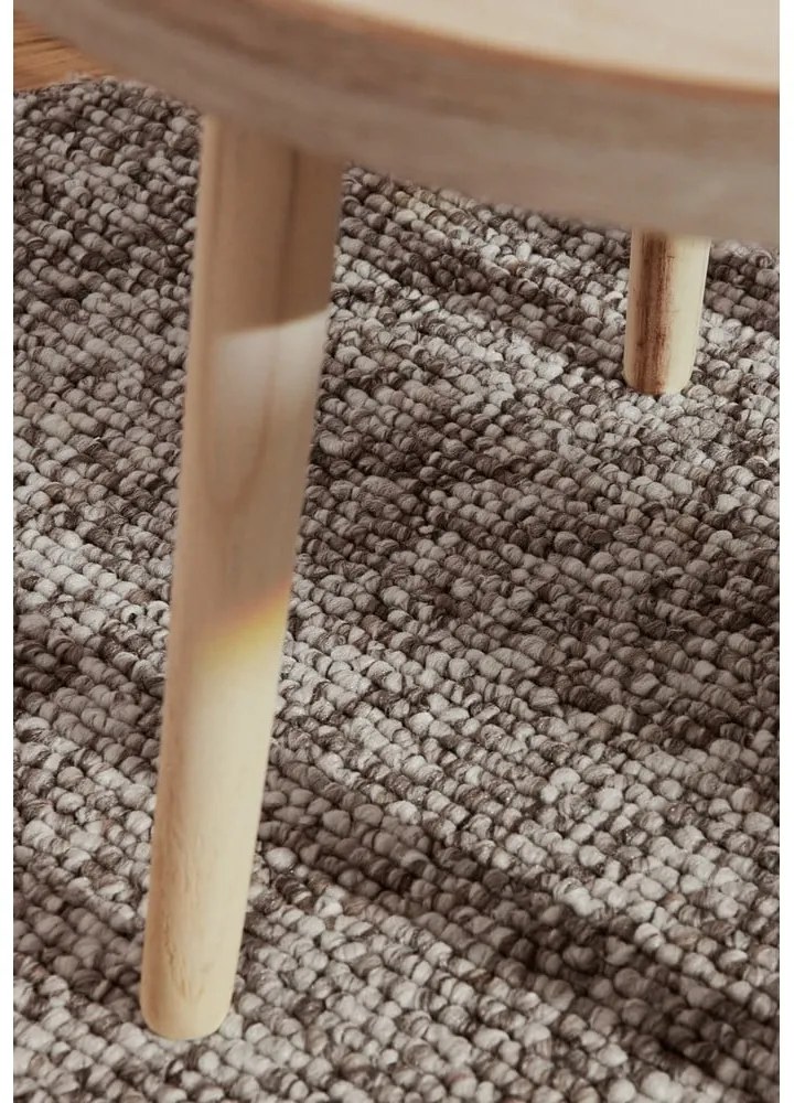 Сива пътека подходяща за пране 80x240 cm Rocco Taupe – Elle Decoration