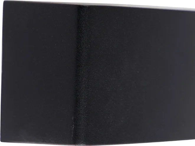 Модерна външна стенна лампа черна IP44 - Latina