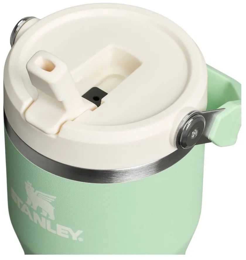 Светлозелен термос от неръждаема стомана 600 ml IceFlow™ Flip Straw 2.0 Tumbler Pistachio – Stanley
