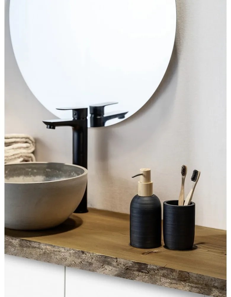 Черна чаша за четки за зъби от полиресин Altavalle – Wenko