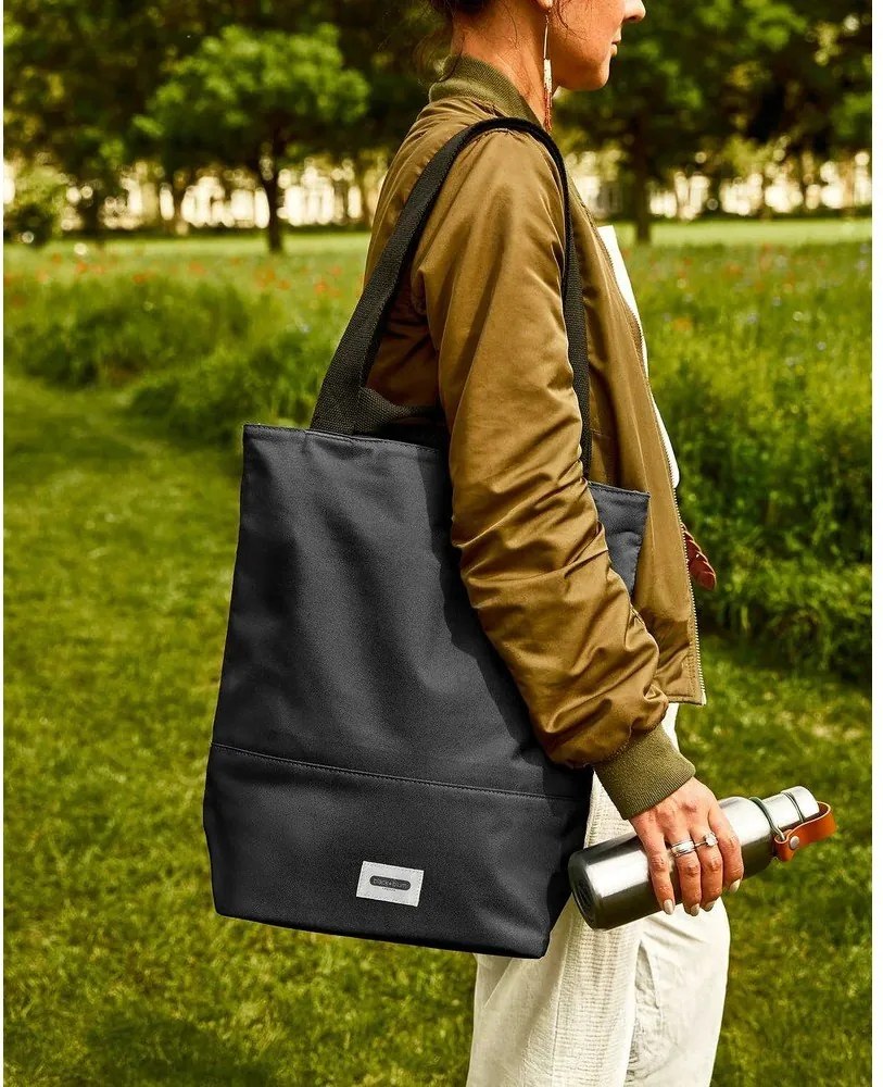 Черна охлаждаща чанта 16 l – Black + Blum