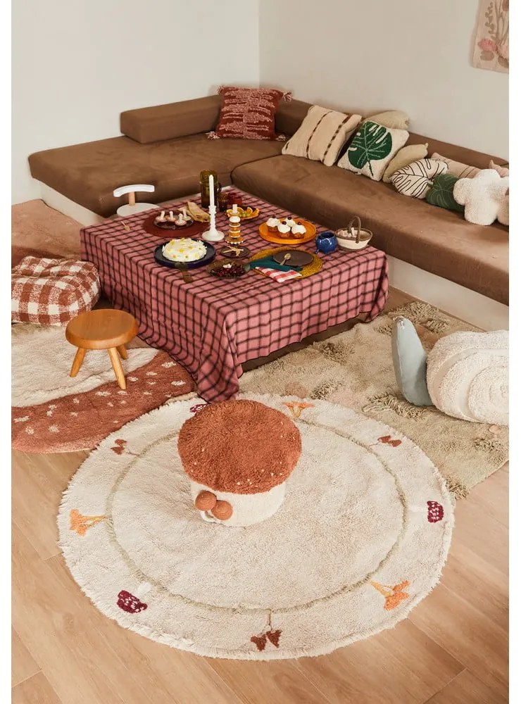 Бежово памучно детско килимче за игра 120x160 cm Mushroom Forest – Lorena Canals