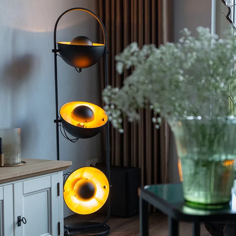 Индустриална подова лампа черна със злато 3-светлина - Magnax