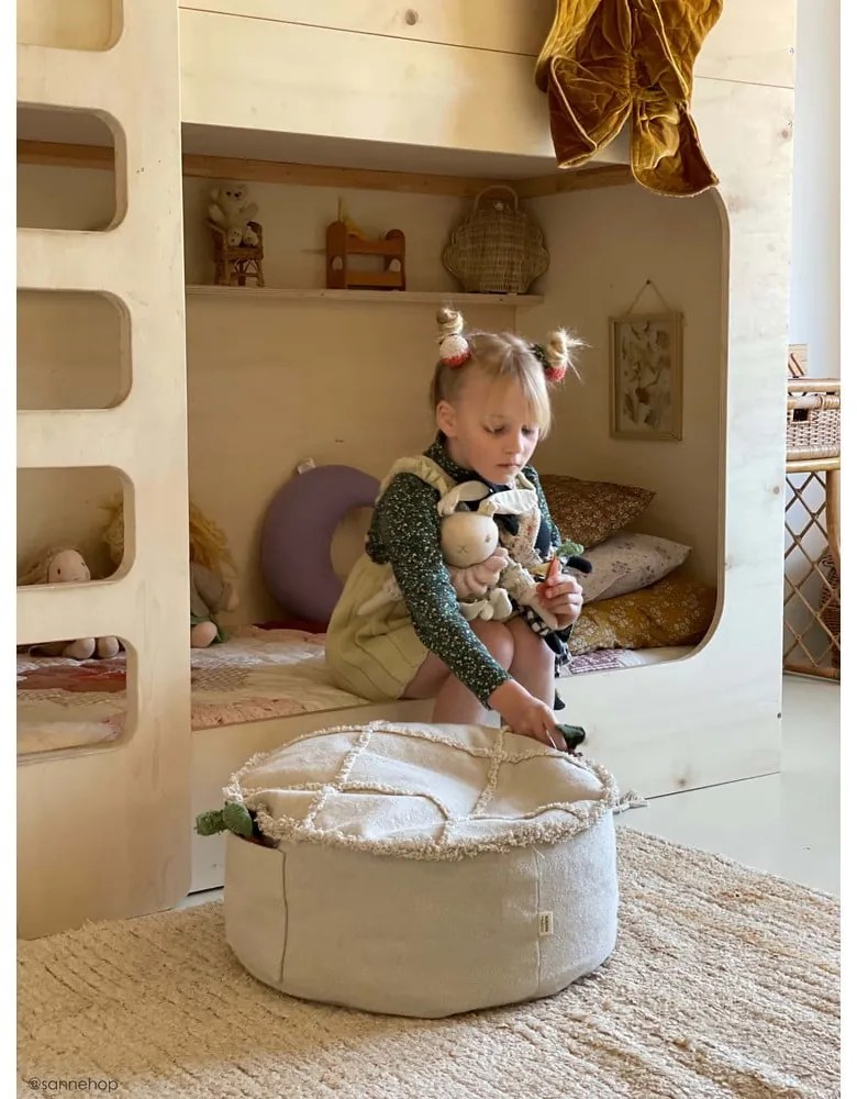 Кремав детски пуф Tic-Tac-Toe – Lorena Canals