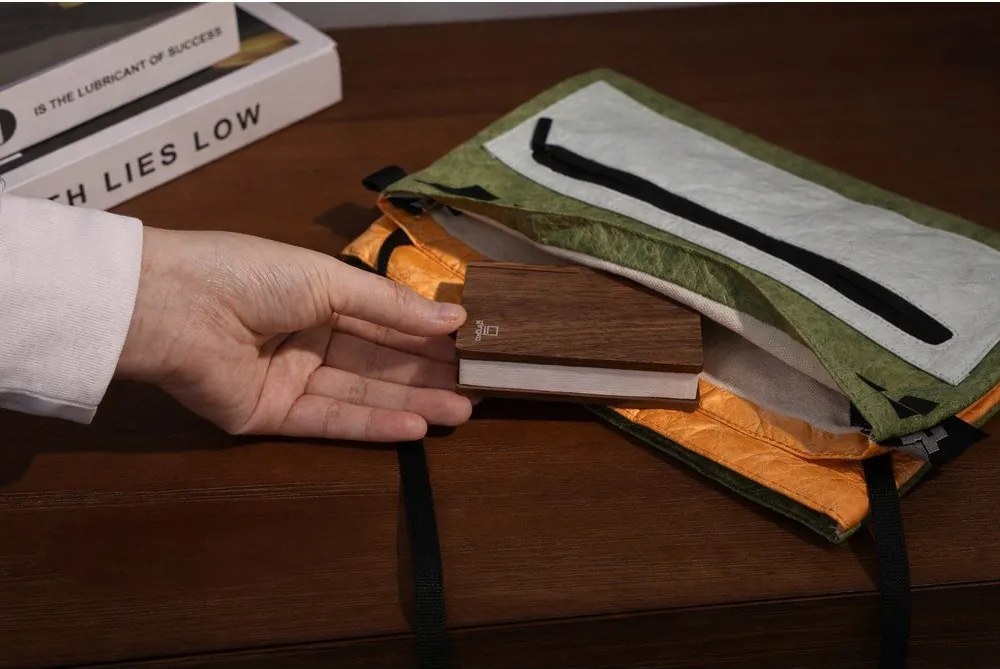 Преносима светлинна декорация с USB в естествен цвят BookLight – Gingko