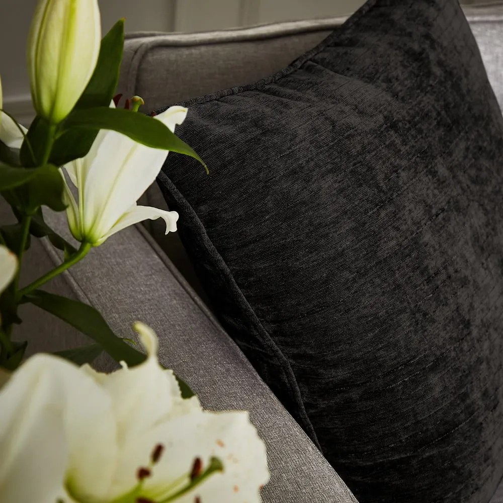 Декоративна възглавница от шенил 55x55 cm Selene Luxury Chenille – Hyperion