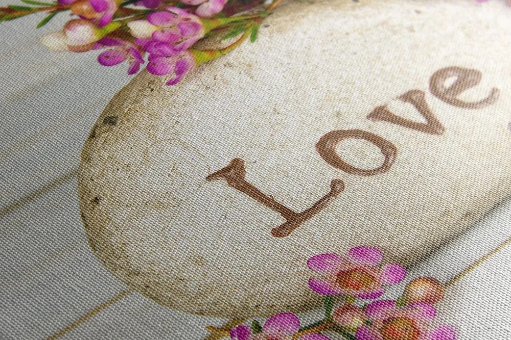 Картина на платно – С надпис на камък Love