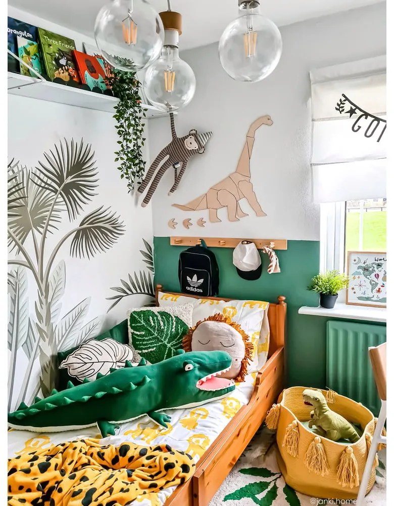 Детска възглавница Monstera – Lorena Canals