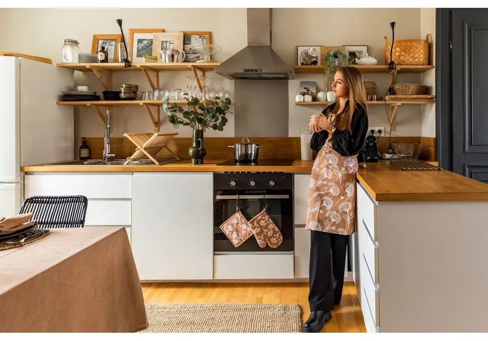 Snap Myrna - Tiseco Home Studio