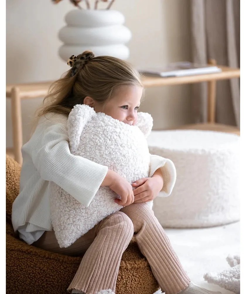 Кремава детска възглавница за диван от букле Bear – Wigiwama