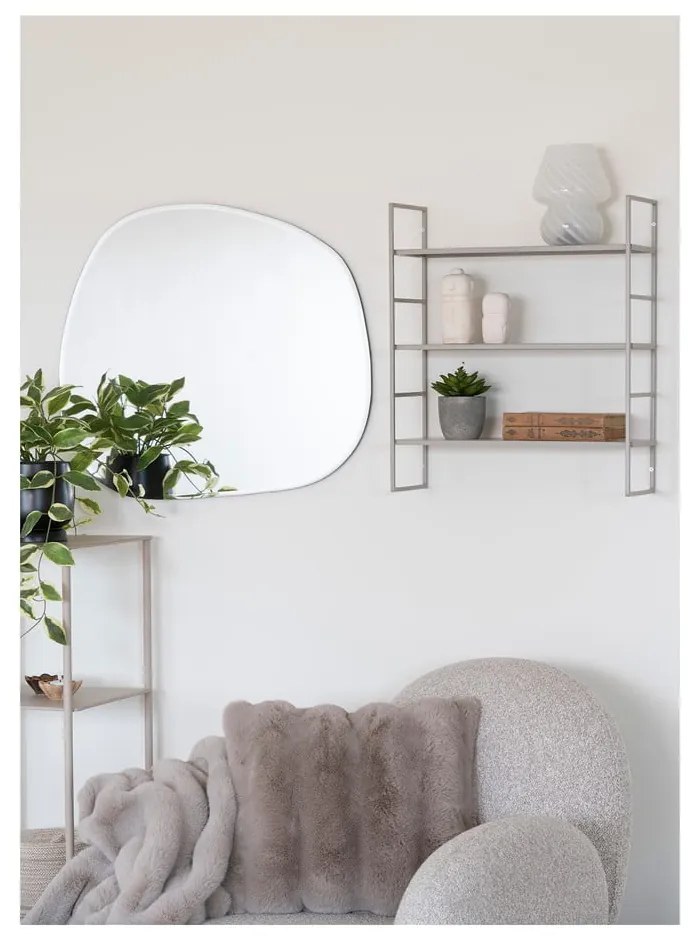 Бяла LED настолна лампа със стъклен абажур (височина 19,5 cm) Alton – House Nordic