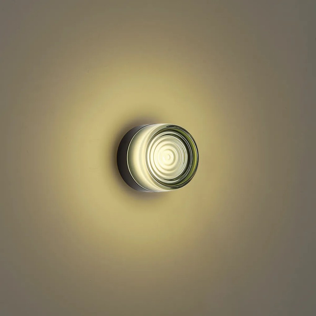 Дизайнерска стенна лампа черна със светлозелено стъкло IP44 - Michele