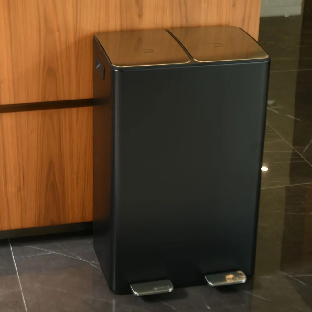 Тъмносиво стоманено кошче за боклук 2x30 l за рециклиране с педал Aliya – Spirella