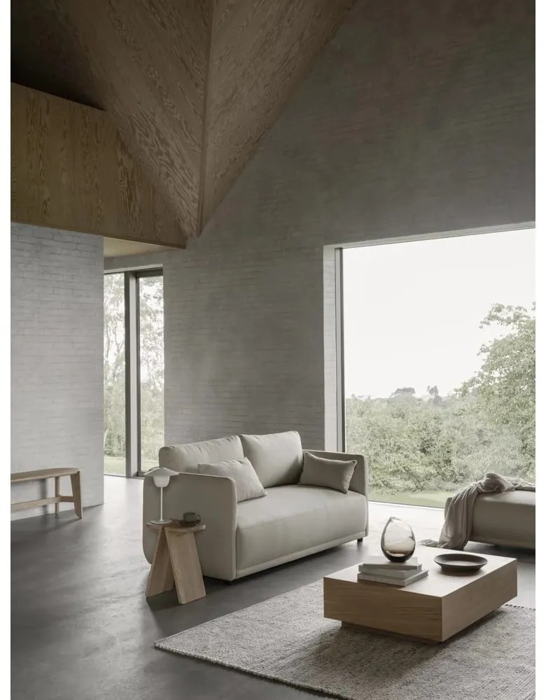 Табуретка от дъбова дървесина в естествен цвят Avio - Blomus