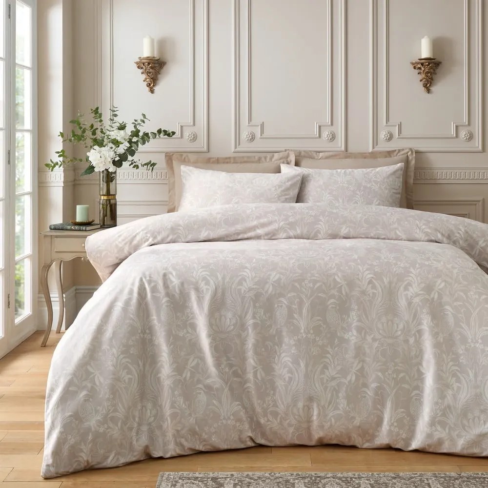 Бежово двойно удължено спално бельо 230x220 cm Bridgerton Regal Birds – Catherine Lansfield