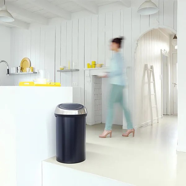 Кош за боклук Brabantia Touch Bin 647251, 60 л, Плавно и безшумно отваряне, Черен/инокс