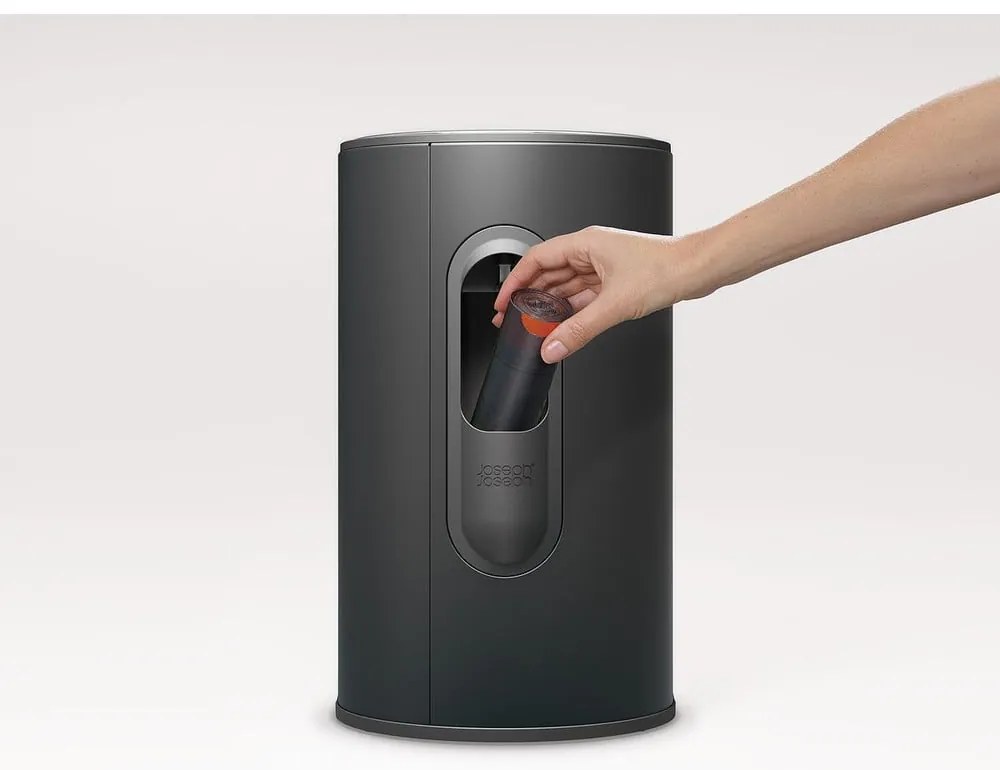 Матово черно метално кошче за боклук с педал 10 l Arc – Joseph Joseph