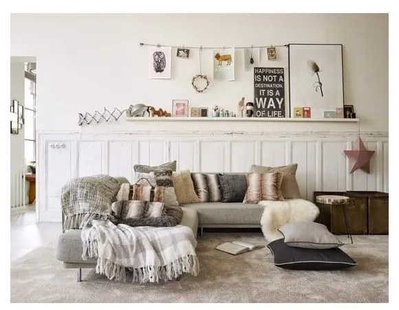 Кафяво каре с кожена каишка , 130 x 180 cm Wolf - Tiseco Home Studio