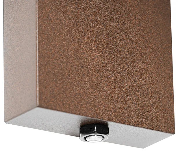 Външна стенна лампа ръждиво кафява IP44 с датчик за здрач - Charlois