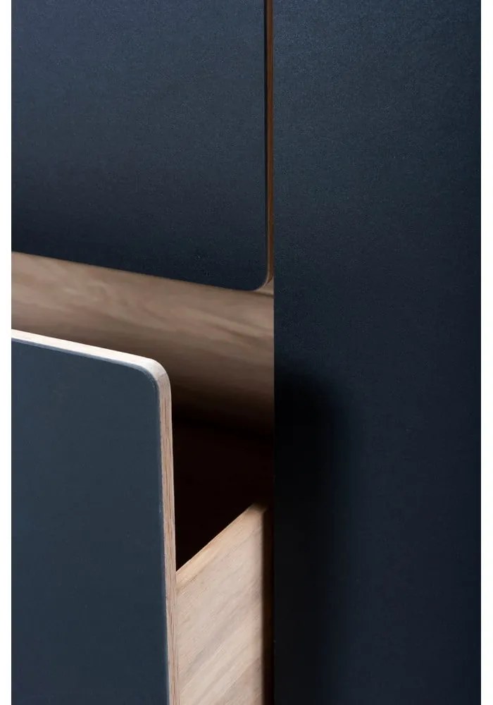 Черен/естествен нисък скрин от масивен дъб 176x100 cm Fina – Gazzda