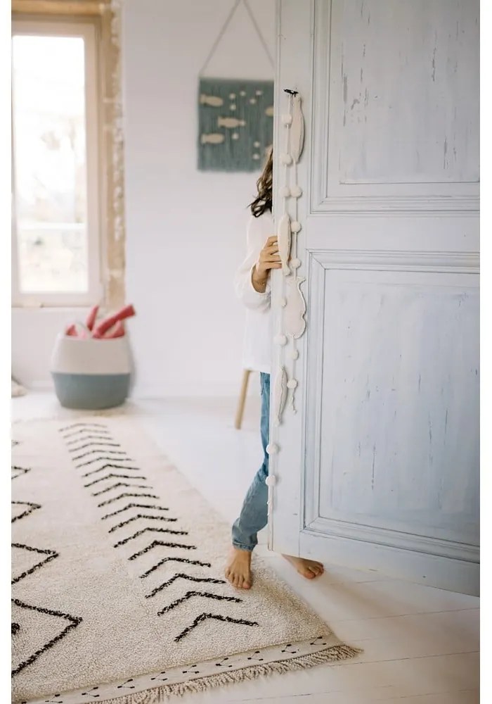 Кремав ръчно изработен памучен килим подходящ за пране 170x120 cm Bereber Rhombs – Lorena Canals