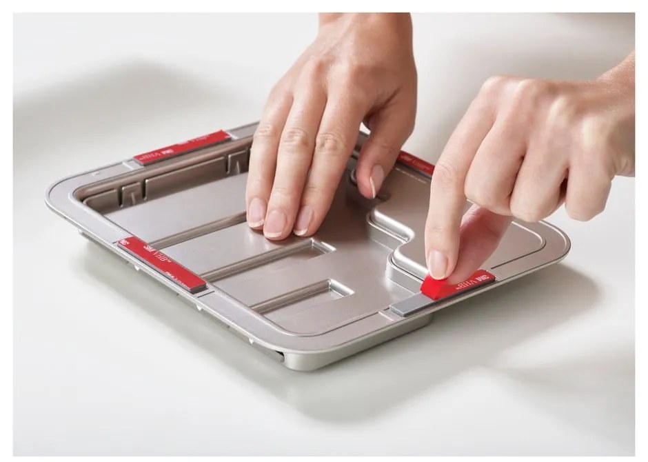 Комплект от 4 ножа с поставка от неръждаема стомана DoorStore™ – Joseph Joseph